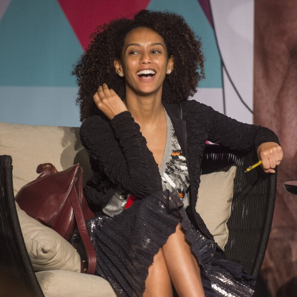 A atriz Tais Araújo é defensora do movimento feminista brasileiro