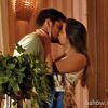 Essa não foi a primeira vez que Bárbara beijou o ex-namorado de Luiza (Bruna Marquezine). Ela já se declarou e roubou um beijo do amigo