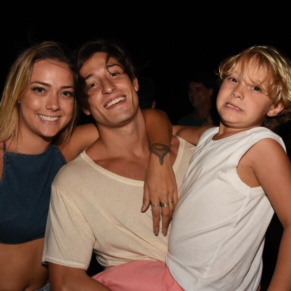 Carol Duarte se declarou para o namorado, Vinícius Martinez: 'Amo ser amada por você'