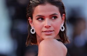 Anitta posta foto sensual de maiô e ganha elogios de fãs: 'Diva