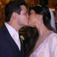 Paula Aires usa vestido modelo sereia em casamento com sertanejo Matheus. Fotos!