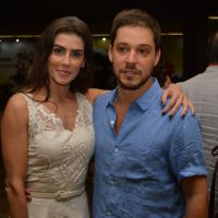 Bruno Torres, ex de Deborah Secco, se declara para a atriz: 'Continuo te amando'