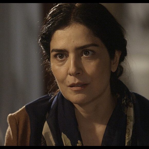 Delfina (Leticia Sabatella) fica envidida e sozinha, no final da novela 'Tempo de Amar', adianta o colunista de TV Daniel Castro, nesta quinta-feira, 8 de março de 2018