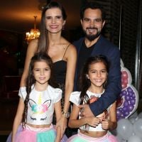 Luciano Camargo reúne família em aniversário das filhas gêmeas. Veja fotos!