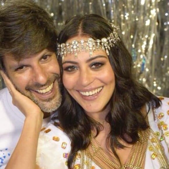 Carol Castro ganhou um 'vale-night' no Carnaval e foi à Sapucaí com Felipe Prazeres