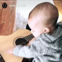 Junior Lima filma o filho, Otto, 'tocando' violão em viagem por Portugal. Vídeo