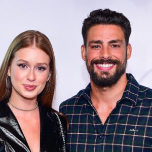 Marina Ruy Barbosa se encontrou com Cauã Reymond em evento