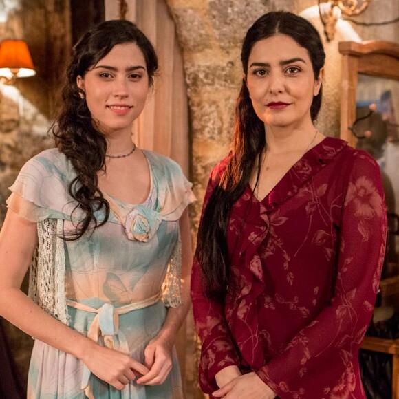 Tereza (Olívia Torres) faz as pazes com a mãe, Delfina (Letícia Sabatella), no último capítulo da novela 'Tempo de Amar', no ar dia 19 de março de 2018