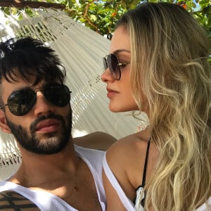 Andressa Suita e o marido, Gusttavo Lima, serão papais novamente