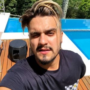 Luan Santana usou o seu Instagram neste domingo, 18 de março de 2018, para desabafar