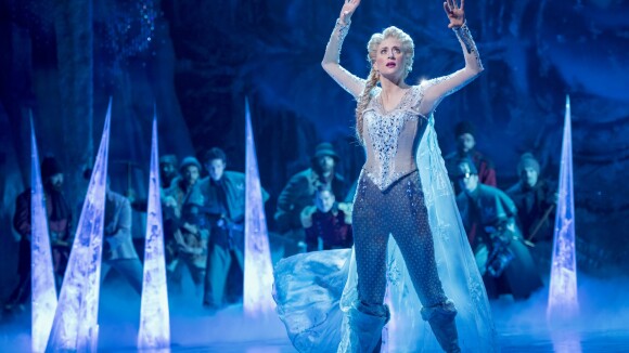 Elsa de calça! Disney inova em figurino de princesa na Broadway: 'Empoderador'