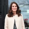 Kate Middleton espera o terceiro filho, fruto do casamento com príncipe William