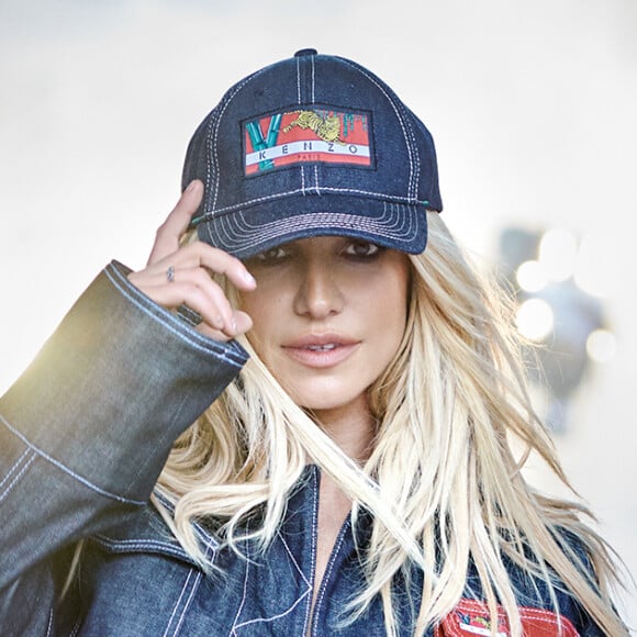 Britney Spears avalia looks após maternidade: 'Penso que, como mãe, você acaba refletindo mais sobre que vestir por medo de envergonhar seus filhos e por respeito por eles'