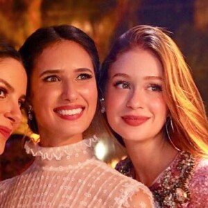 Marina Ruy Barbosa é fotografada com a noiva, Juliana Carvalho, e amiga Sarah Mattar