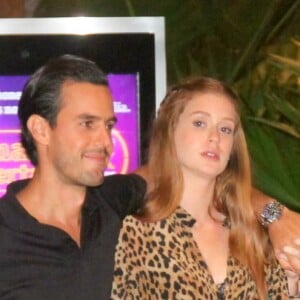 Marina Ruy Barbosa e o marido, Xandinho Negrão, são sempre fotografados em passeios no shopping