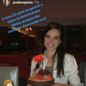 Juliana Paiva comemorou seus 25 anos nesta quinta-feira, 29 de março de 2018