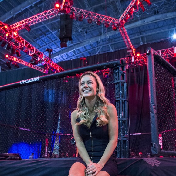 O responsável pela transformação de Paolla Oliveira foi o hair stylist Getúlio Cruz, do salão de Celso Kamura no Rio de Janeiro