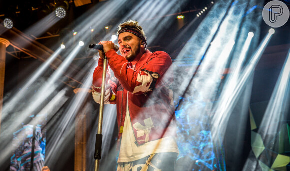 Luan Santana mostrou sucessos como 'Acordando o Prédio' em show comemorativo aos 10 anos de carreira