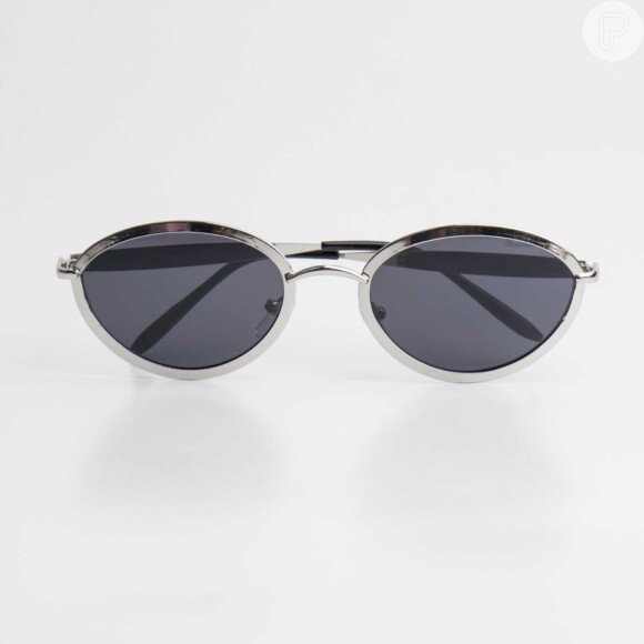 A UI!Gafas tem também o modelo Dallas, com lente oval e armação prateada, custa R$ 99,90