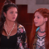 Cassandra (Bárbara Maia) é ouvida por Dulce Maria (Lorena Queiroz) quando fala com Bruna (Duda Matte) que precisa se fingir de boa moça para que ninguém descubra que ela não gosta de Estefânia (Priscila Sol), na novela 'Carinha de Anjo'