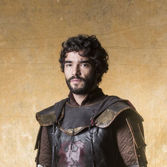 Caio Blat vai deixar o elenco da novela 'Deus Salve o Rei'
