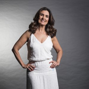 Fátima Bernardes evita usar looks animal print no programa 'Encontro'. 'Já até usou, mas não gosta muito', contou a figurinista Rosa Pierantoni