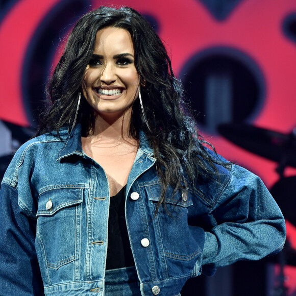 Demi Lovato sempre utiliza seu perfil no Instagram para empoderar os fãs