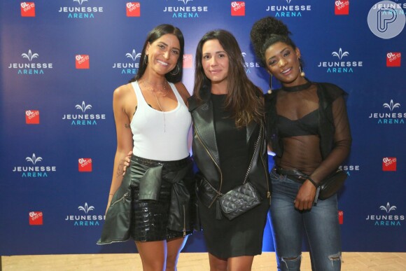 Erika Januza se reuniu com famosos no último show do O Rappa