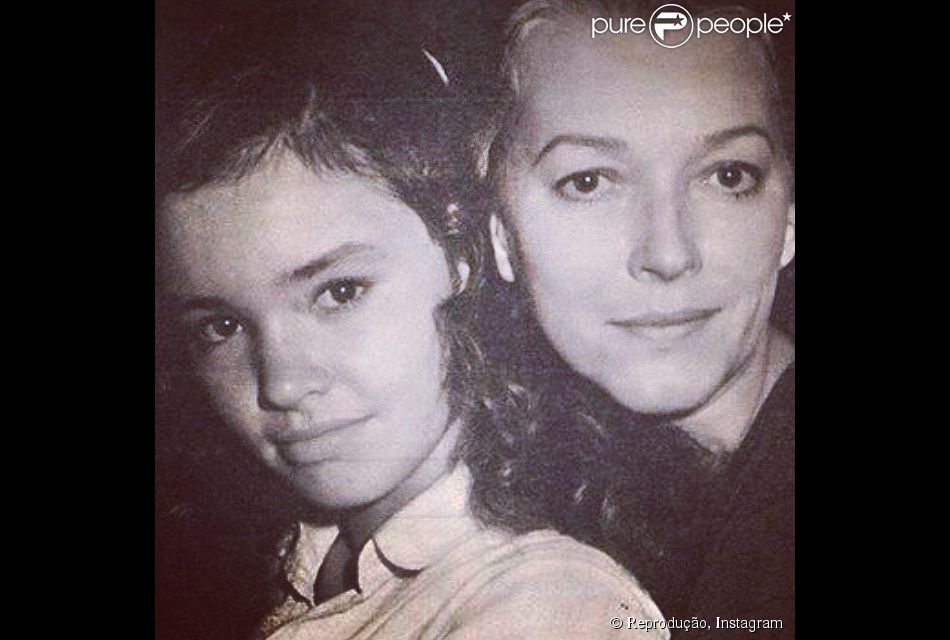 Baila Comigo Foi Em Que Ano A Mae De Julia Lilian Lemmertz Foi A Primeira Helena Da Carreira