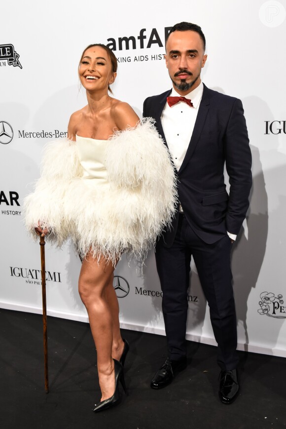 Sabrina Sato e stylist Yan Acioli, juntos há 13 anos, encerram relação fashion, como assessoria da apresentadora confirmou ao Purepeople nesta terça-feira, dia 17 de março de 2018