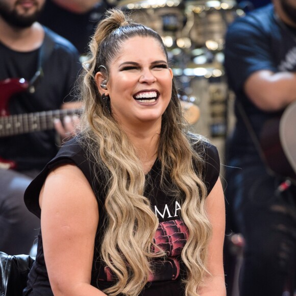 Marília Mendonça manifestou o desejo de ver Gleici como o campeã do 'Big Brother Brasil 18' nesta quarta-feira, 18 de abril de 2018