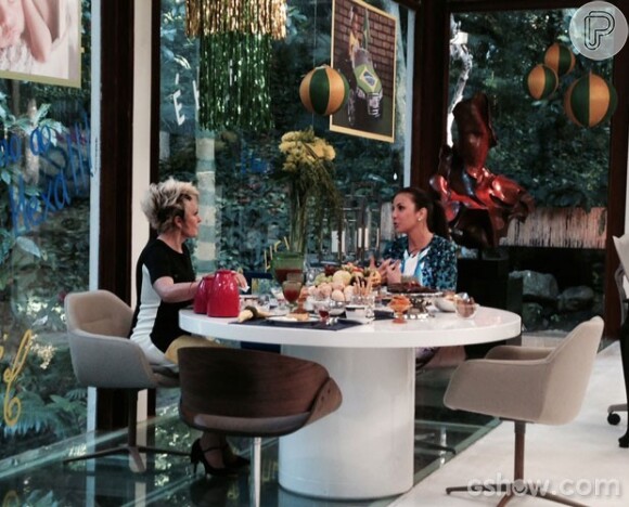 Ana Maria Braga recebe Ivete Sangalo no programa 'Mais Você'