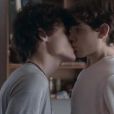 No curta 'Eu Não Quero Voltar Sozinho' (2010), os adolescentes Leonardo (Ghilherme Lobo) e Gabriel (Fábio Audi) se beijam