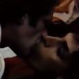 Tunico Pereira e Anselmo Vasconcelos protagonizaram um dos primeiros beijos gays do cinema brasileiro em 1979 no filme 'República dos Assassinos', do diretor Miguel Faria Jr.