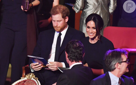 Meghan Markle assistiu ao concerto ao lado do noivo, o príncipe Harry