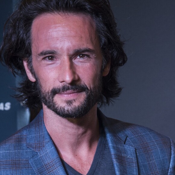 'Penso muito no que devo fazer e em como trazer a melhor educação possível para a minha filha', contou Rodrigo Santoro