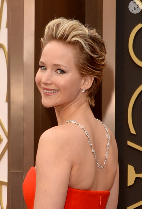 De acordo com revista americana 'Forbes', Jennifer Lawrence faturou cerca de R$74 milhões entre junho de 2013 e junho de 2014