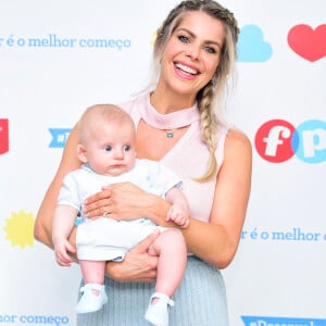 Karina Bacchi comenta relação de Enrico com Amaury Nunes: 'É uma relação de pai e filho, porque moramos juntos'