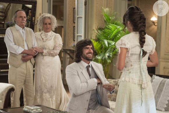 Cecília (Anaju Dorigon) e Rômulo (Marcos Pitombo) se casam na novela 'Orgulho e Paixão'