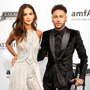 Neymar está namorando com a atriz Bruna Marquezine