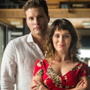 Clara (Bianca Bin) deve ter um final feliz com Patrick (Thiago Fragoso) na novela 'O Outro Lado do Paraíso'