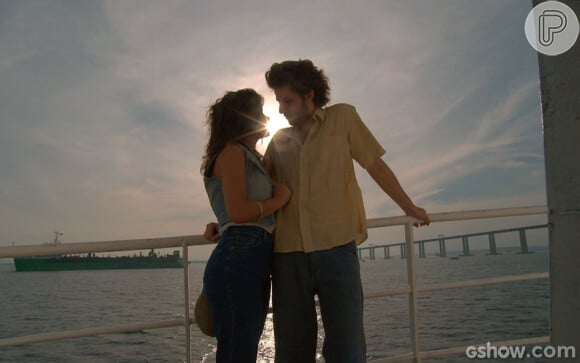 Eliane (Vanessa Giácomo) e José Alfredo (Chay Suede) se apaixonam perdidamente na prieira fase de 'Império'