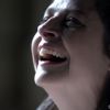 Cora (Drica Moraes) solta uma risada cheia de maldade, em cena de 'Império'
