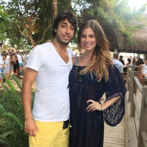 Bruna Hamú é noiva do empresário Diego Moregola e o citou na postagem ao filho, Júlio: 'Te amamos'