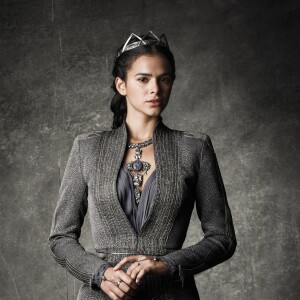 Acreditando estar a beira da morte, Catarina (Bruna Marquezine) manda que sua criada chame por Afonso (Romulo Estrela) na novela 'Deus Salveo Rei': 'Se eu morrer, que seja nos braços dele'. A informação é do colunista de TV Daniel Castro nesta quarta-feira, 2 de maio de 2018