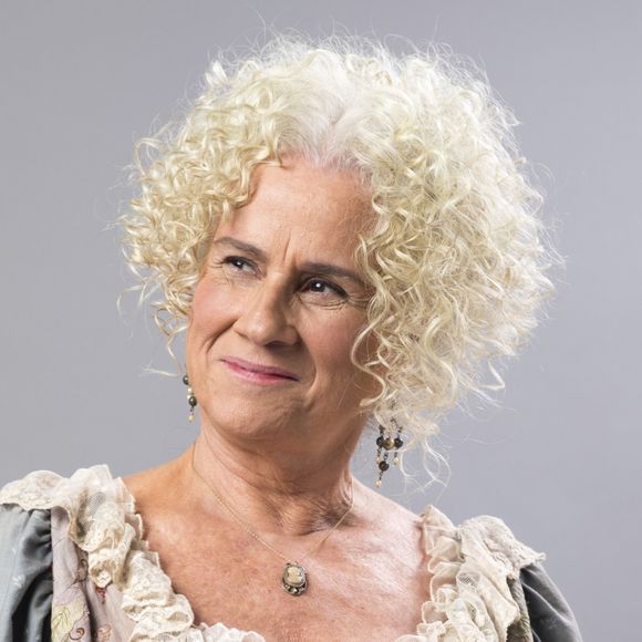 Ofélia (Vera Holtz) se mostra ansiosa para ver a filha Jane (Pâmela Tomé) se casar com Camilo (Maurício Destri) nos próximos capítulos da novela 'Orgulho e Paixão'. Adianta o colunista de TV Daniel Castro