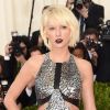 Taylor Swift vestiu Louis Vuitton MET Gala 2016