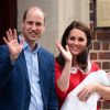 Kate Middleton deixou o hospital St. Mary's seis horas após dar à luz ao lado do marido, príncipe William