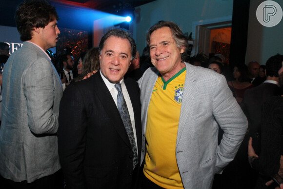 Tony Ramos, protagonista de 'O Rebu' se reúne com José de Abreu em festa de lançamento da novela, no Rio
