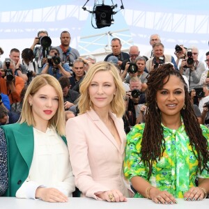 Cate Blanchett entre o júri feminino formado por Khadja Nin, Lea Seydoux, Ava Duvernay e Kristen Stewart